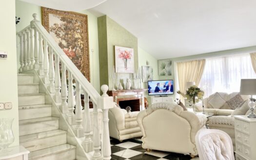 House with garden in Marbella Centre