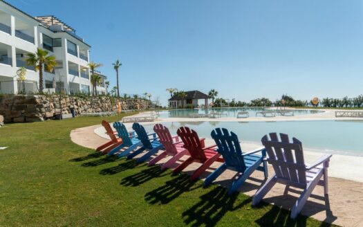 Áticos y pisos obra nueva Estepona