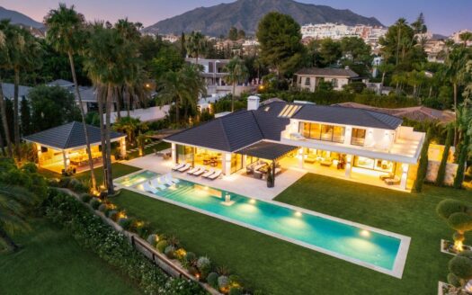 mercado villas lujo marbella