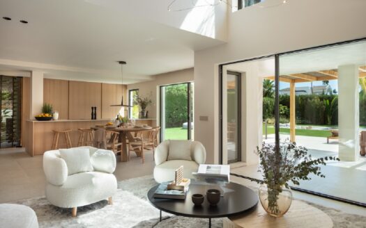 comprar propiedad en Marbella Guia 2026 Buy Property in Marbella Guide 2026 Luxury villa